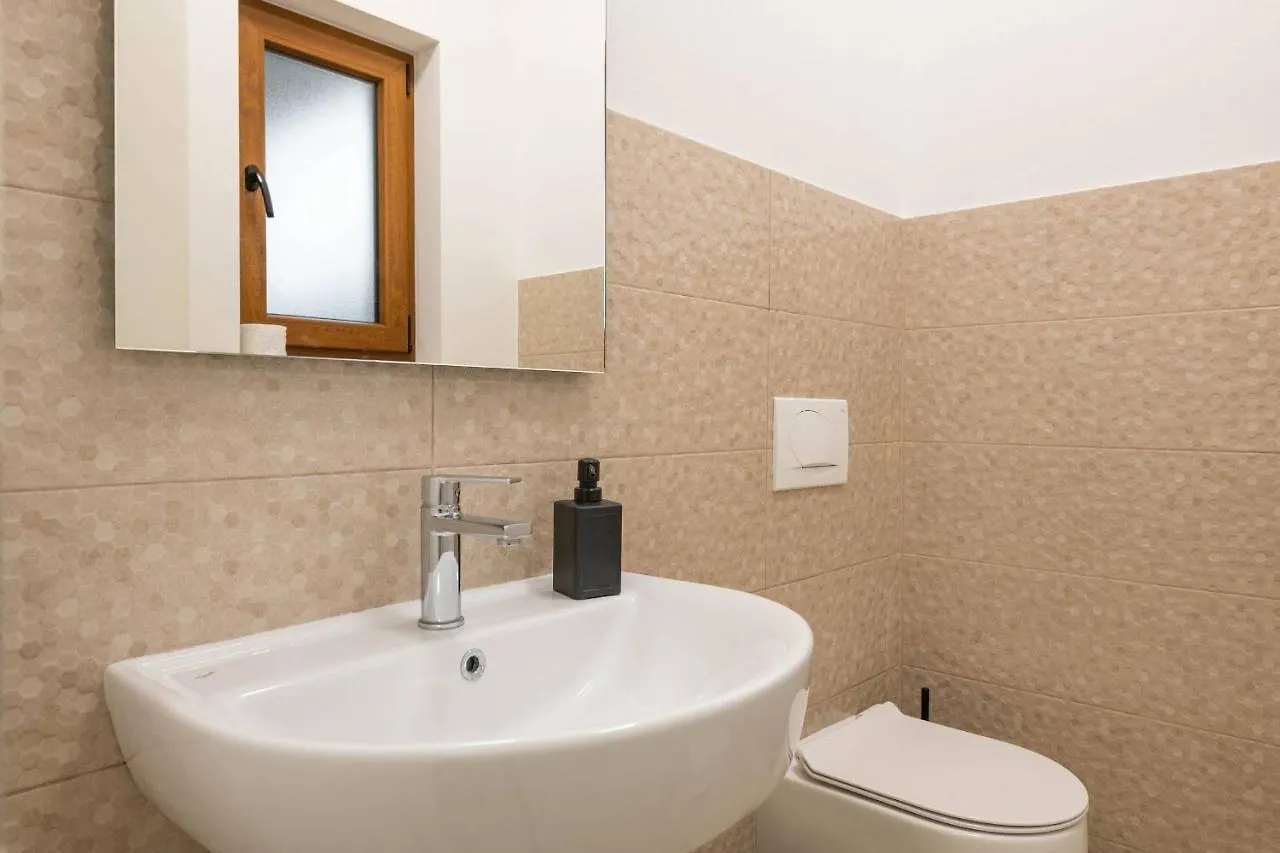 Holiday House Luca Porec Croatia