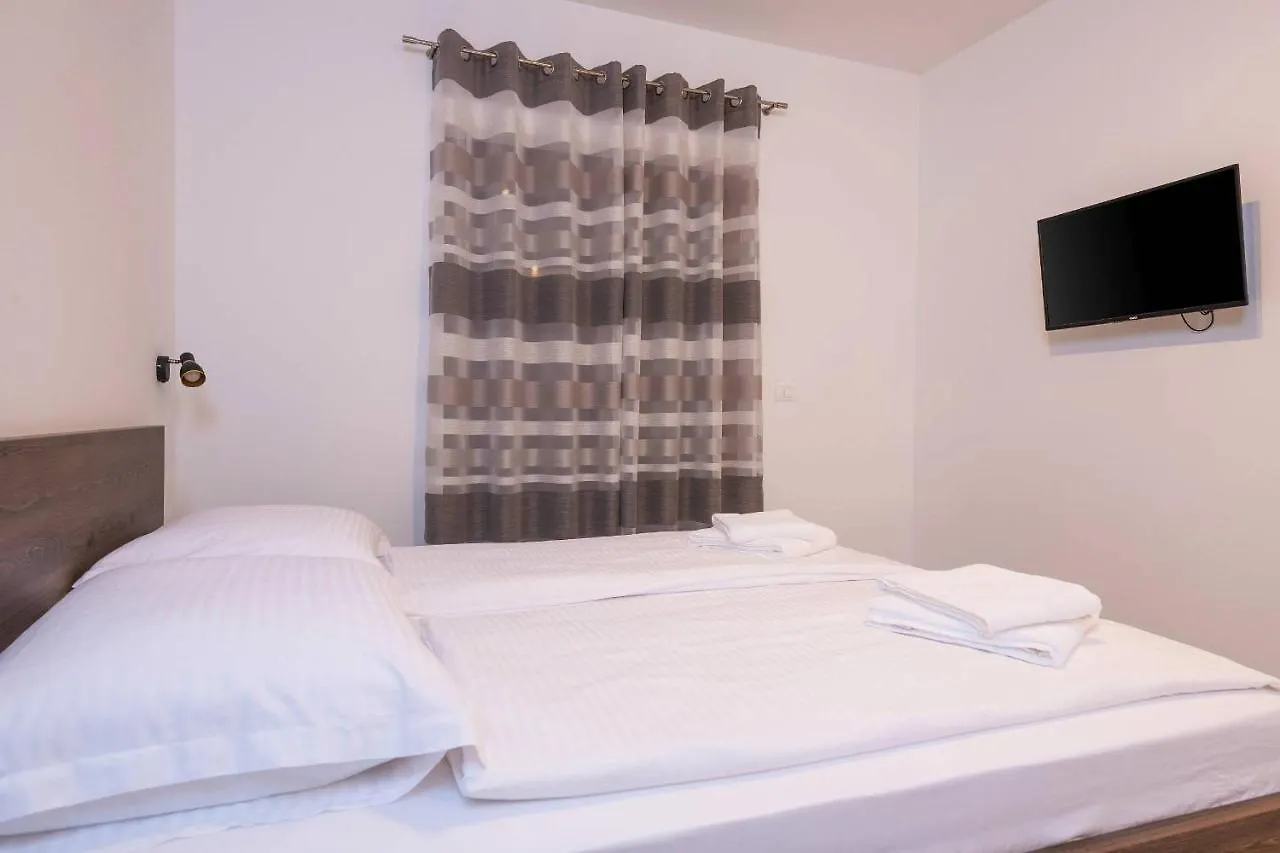 Holiday home Holiday House Luca Porec